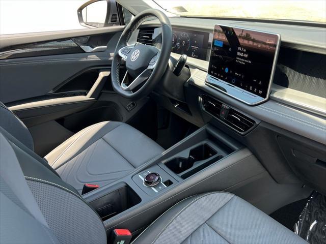 new 2025 Volkswagen Tiguan car, priced at $33,388