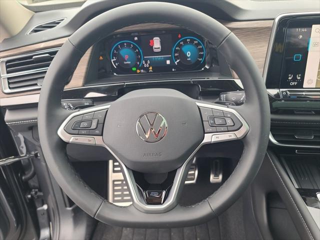new 2025 Volkswagen Atlas car, priced at $52,108