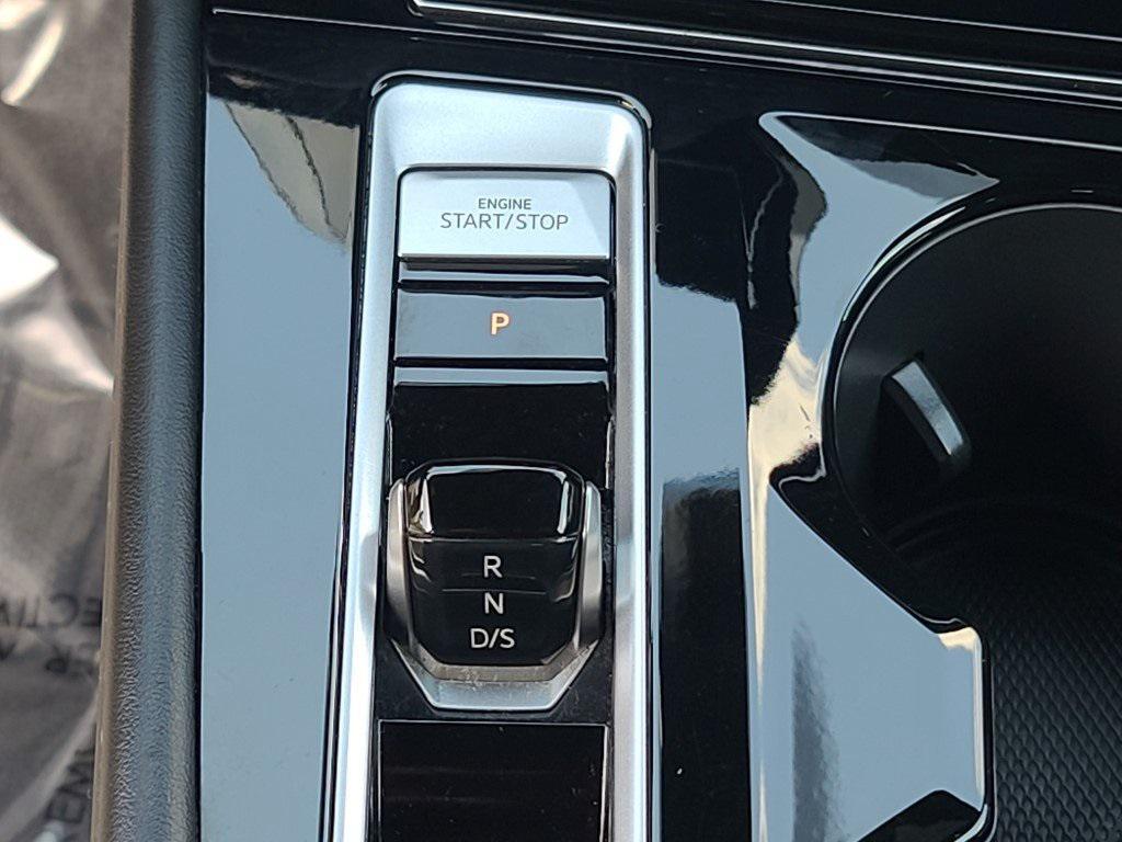 used 2024 Volkswagen Atlas Cross Sport car, priced at $30,000