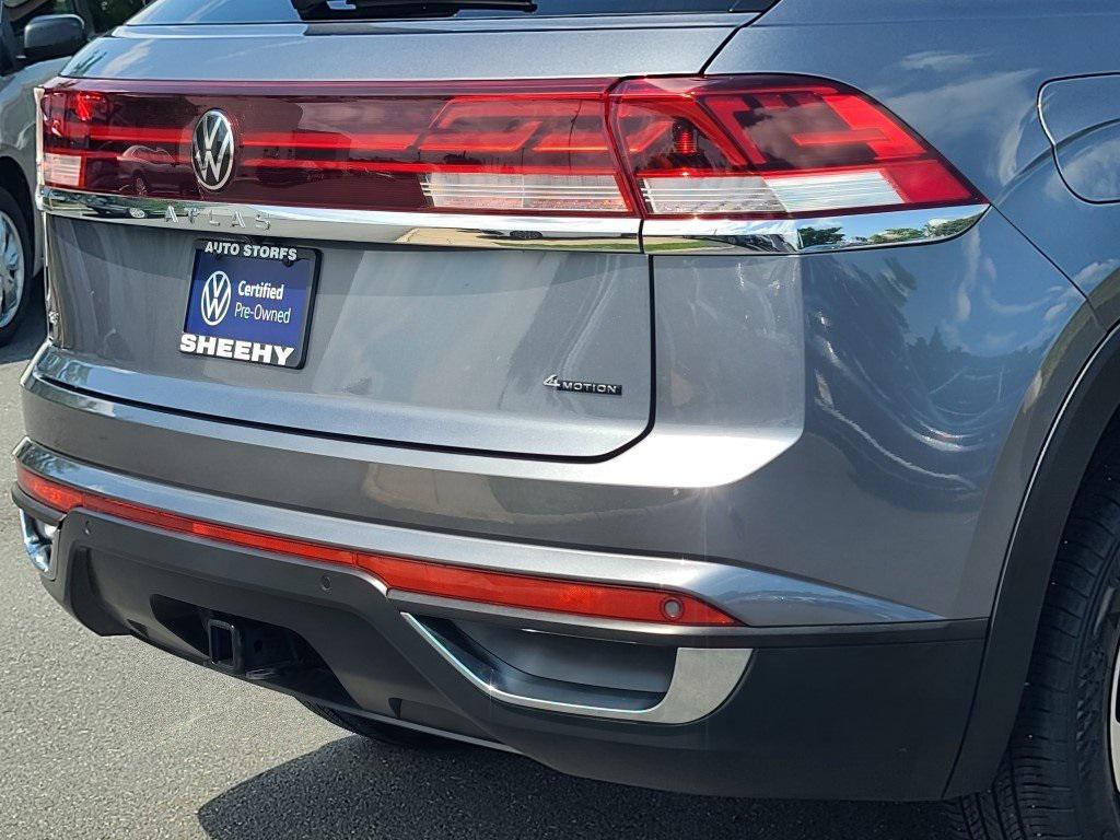 used 2024 Volkswagen Atlas Cross Sport car, priced at $30,000