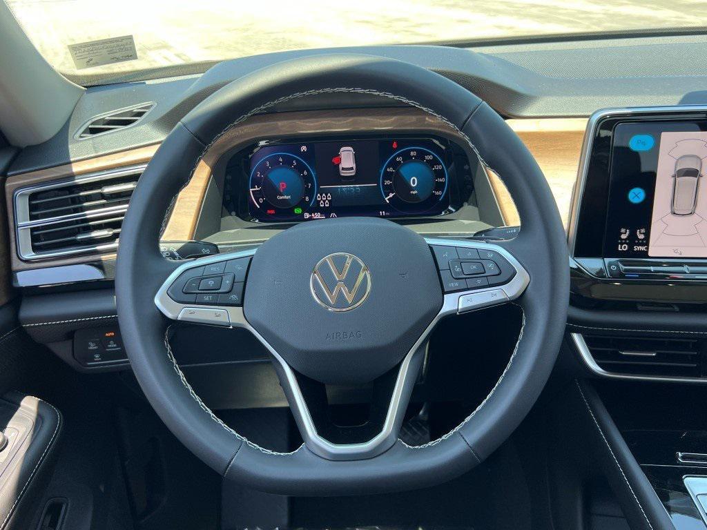 new 2025 Volkswagen Atlas car, priced at $41,712