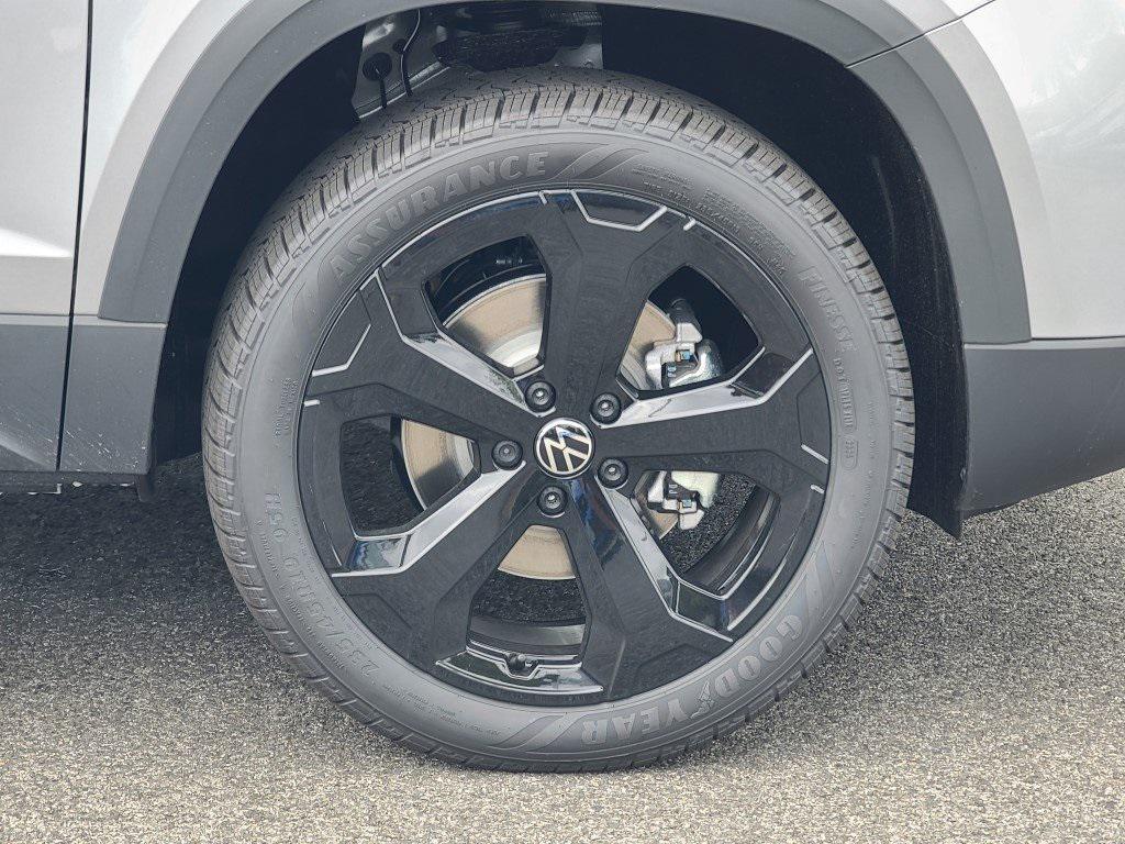 new 2025 Volkswagen Taos car, priced at $34,609