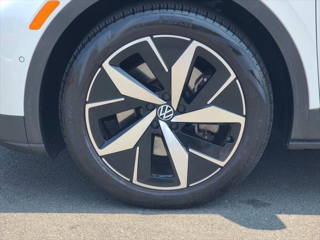used 2023 Volkswagen ID.4 car, priced at $25,900