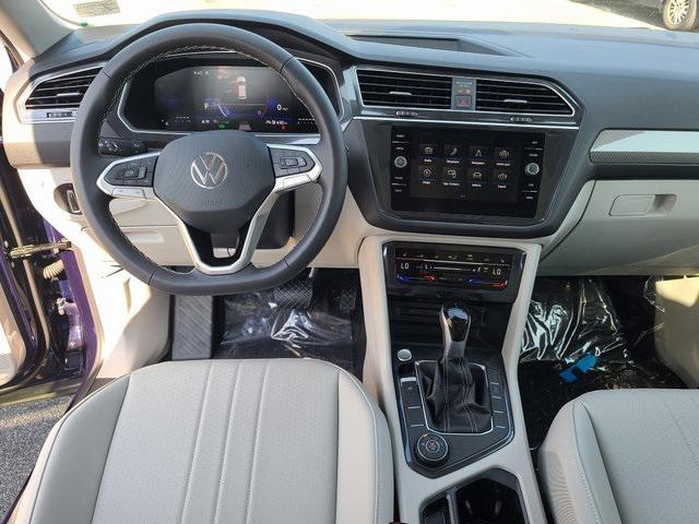 new 2024 Volkswagen Tiguan car, priced at $32,933