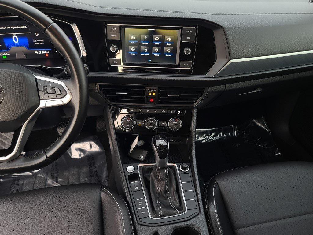 used 2022 Volkswagen Jetta car, priced at $18,400