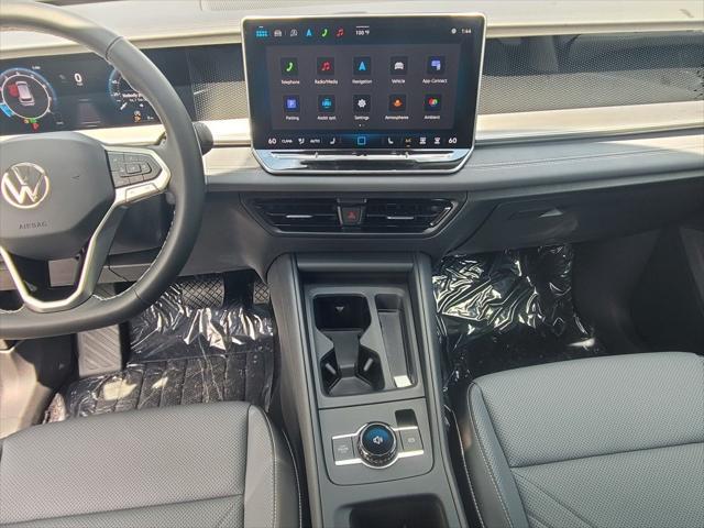 new 2025 Volkswagen Tiguan car, priced at $33,255