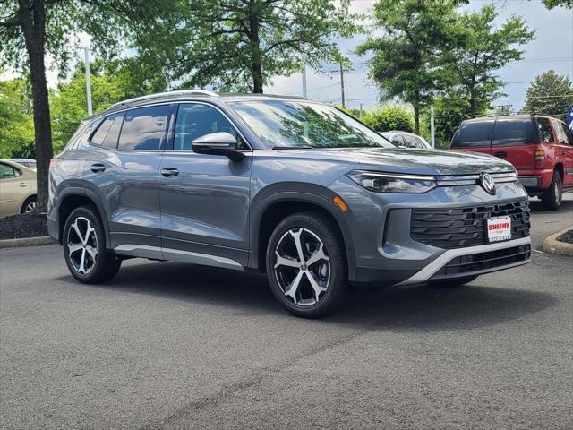 new 2025 Volkswagen Tiguan car, priced at $33,255