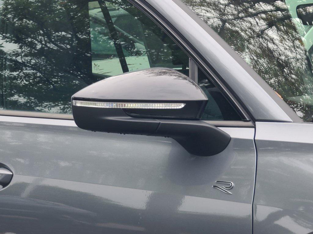 new 2025 Volkswagen Tiguan car, priced at $37,078