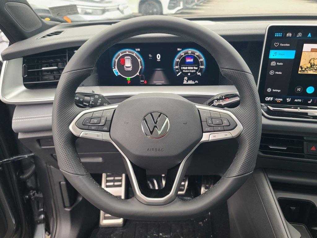 new 2025 Volkswagen Tiguan car, priced at $37,078