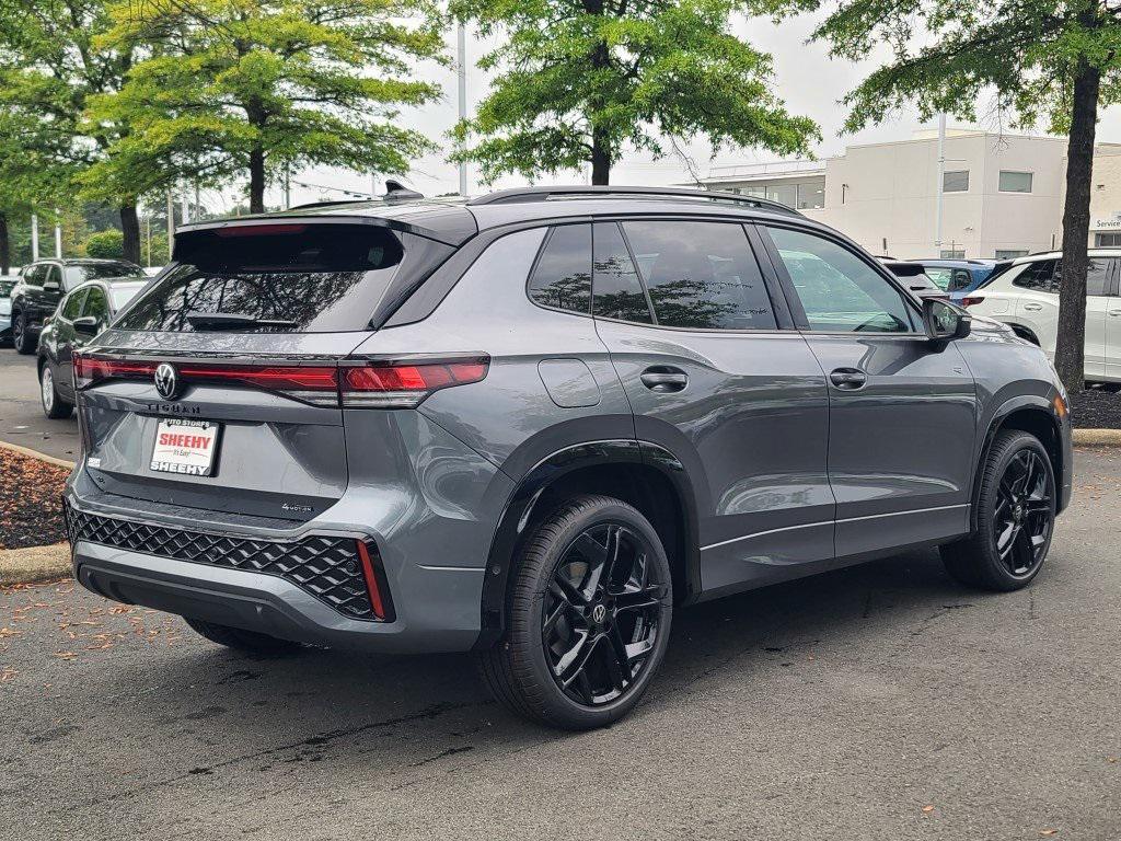 new 2025 Volkswagen Tiguan car, priced at $37,078