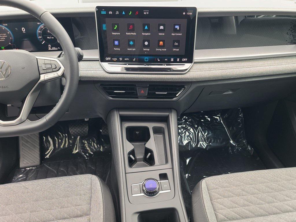 new 2025 Volkswagen Tiguan car, priced at $30,898
