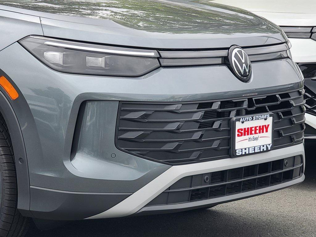 new 2025 Volkswagen Tiguan car, priced at $30,898