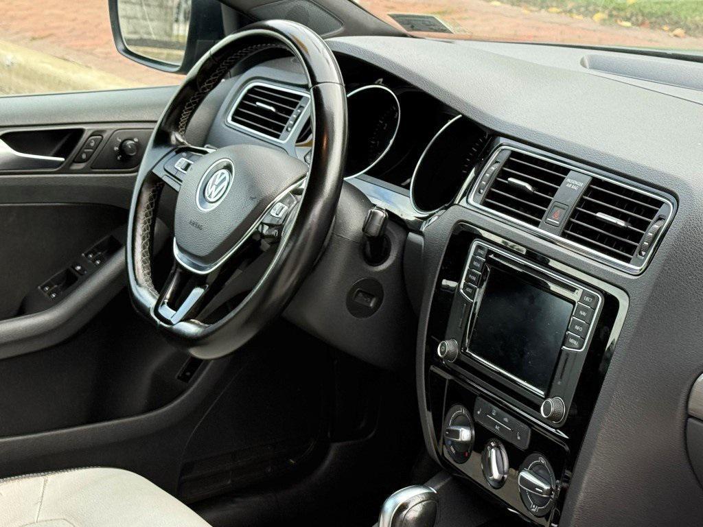 used 2016 Volkswagen Jetta car, priced at $8,995