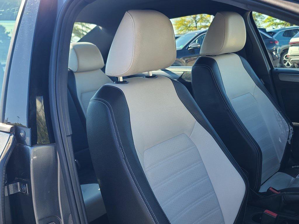 used 2016 Volkswagen Jetta car, priced at $8,250