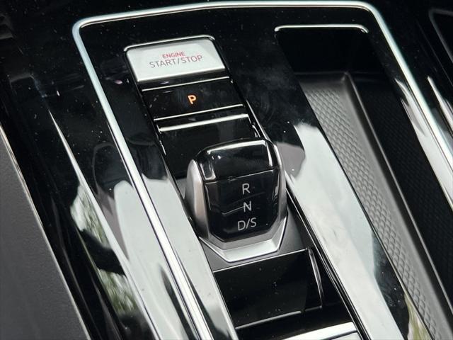 new 2025 Volkswagen Golf GTI car, priced at $40,797