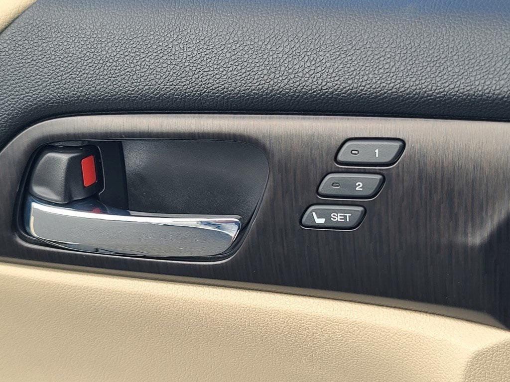 used 2015 Honda Accord car, priced at $17,100