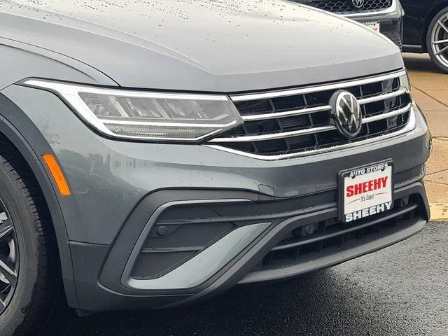 new 2024 Volkswagen Tiguan car, priced at $33,048