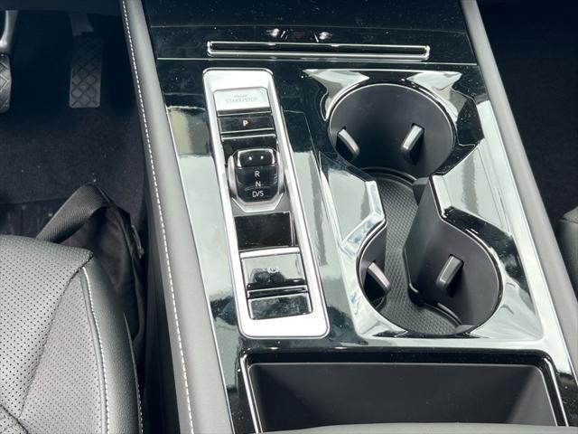 new 2025 Volkswagen Atlas car, priced at $44,353