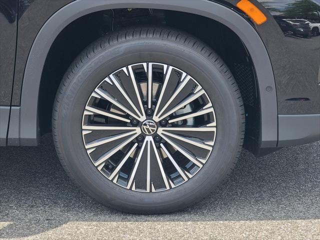 new 2025 Volkswagen Tiguan car, priced at $30,478