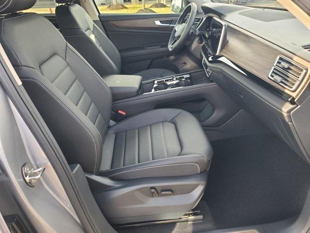 new 2026 Volkswagen Atlas car, priced at $49,249