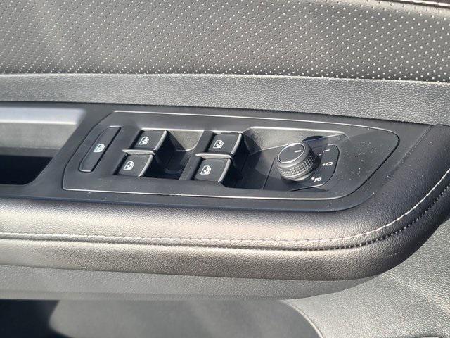 new 2026 Volkswagen Atlas car, priced at $49,249