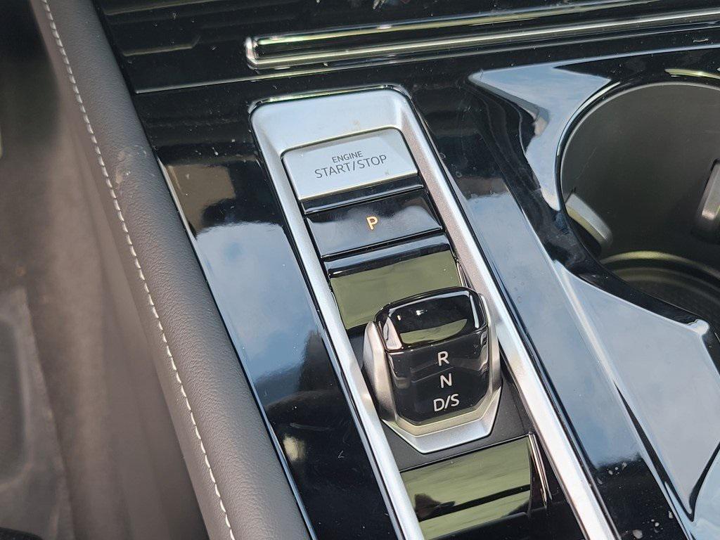 new 2026 Volkswagen Atlas Cross Sport car, priced at $43,062