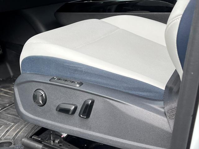used 2023 Volkswagen ID.4 car, priced at $26,500
