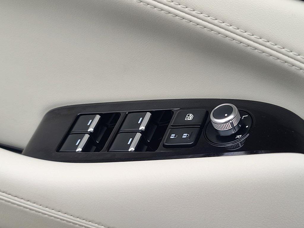 used 2018 Mazda Mazda6 car, priced at $17,500