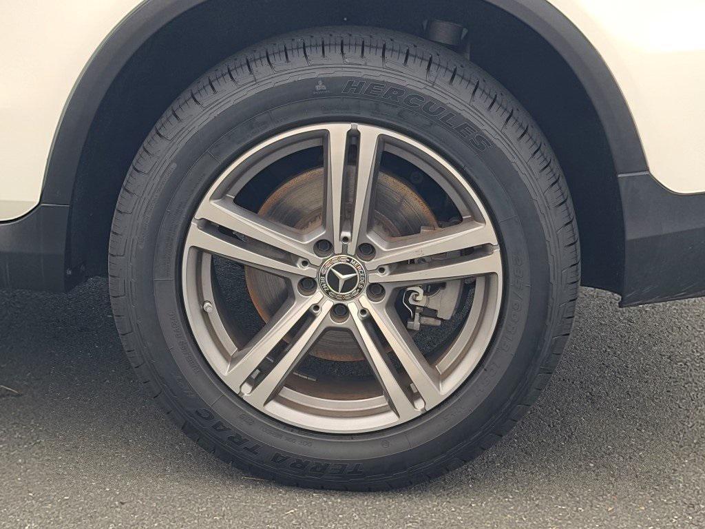 used 2022 Mercedes-Benz GLC 300 car, priced at $32,300