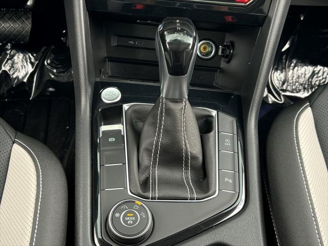 new 2025 Volkswagen Taos car, priced at $36,124