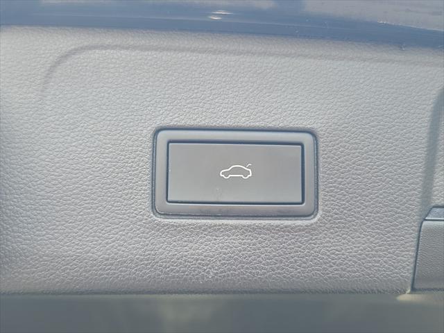 used 2021 Volkswagen Atlas car, priced at $28,300