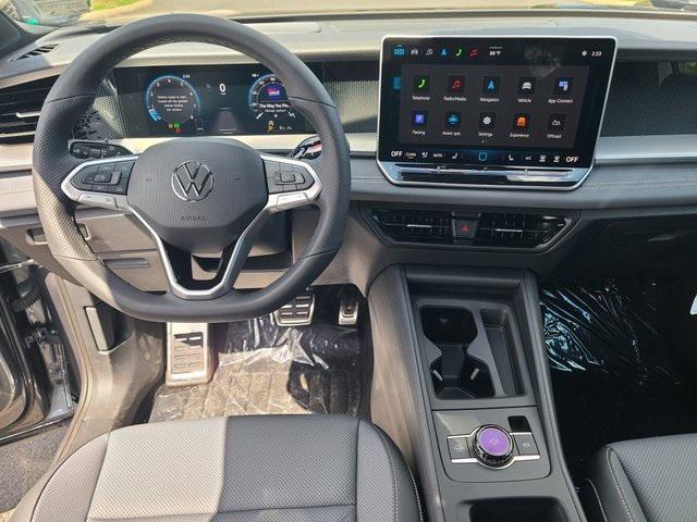 new 2025 Volkswagen Tiguan car, priced at $35,941
