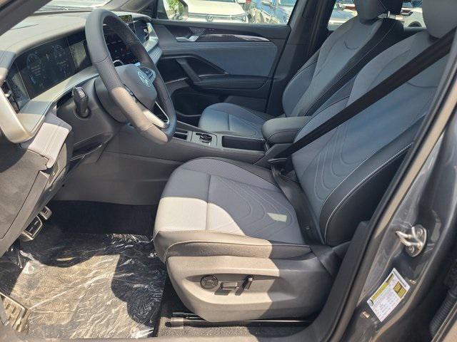 new 2025 Volkswagen Tiguan car, priced at $35,941