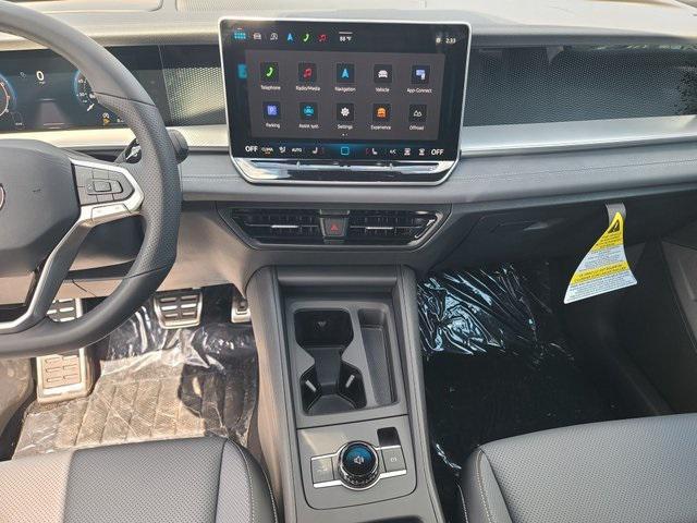 new 2025 Volkswagen Tiguan car, priced at $35,941