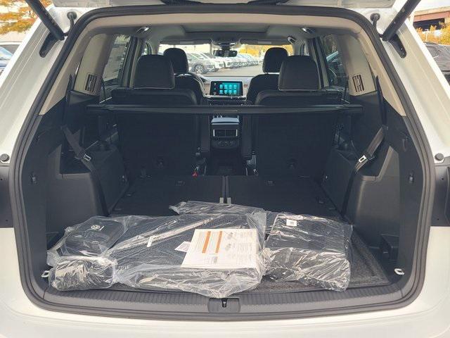 new 2026 Volkswagen Atlas car, priced at $54,624