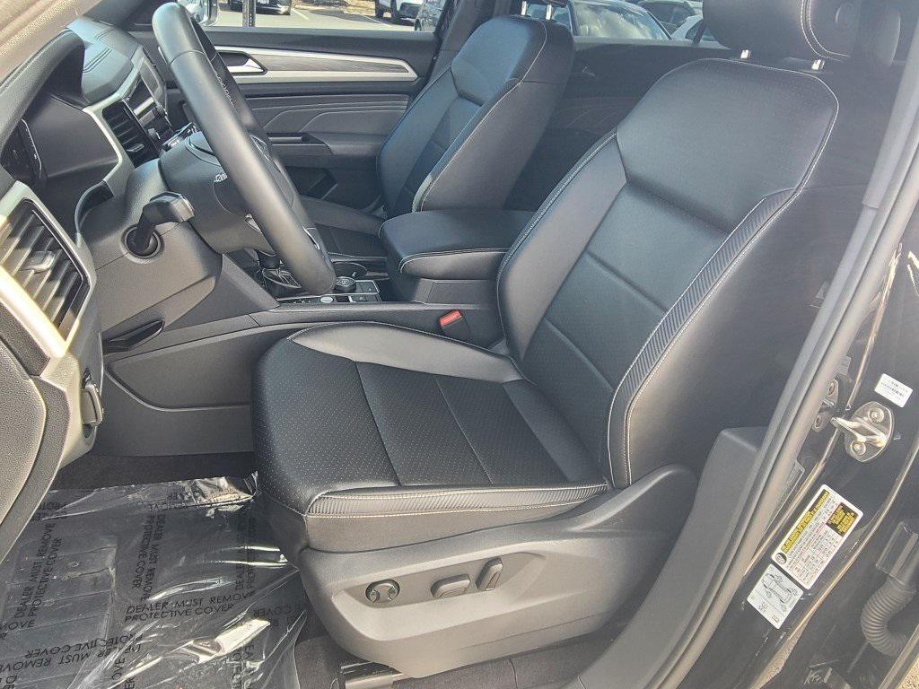 used 2022 Volkswagen Atlas Cross Sport car, priced at $24,995