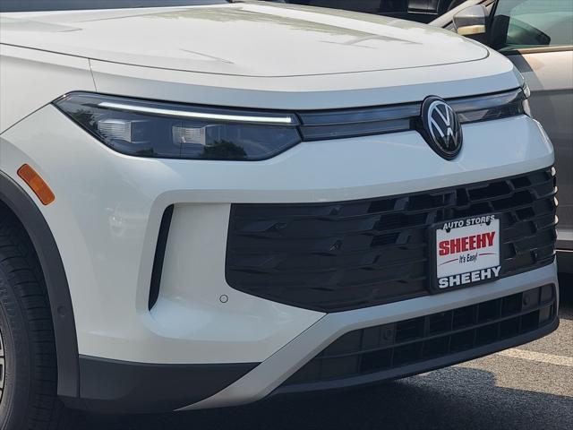 new 2025 Volkswagen Tiguan car, priced at $31,930