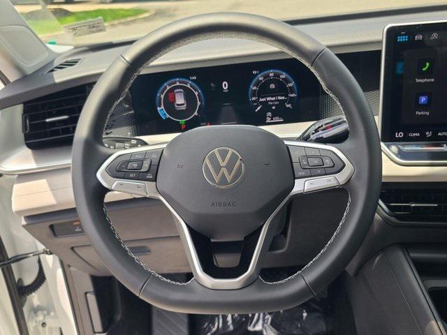 new 2025 Volkswagen Tiguan car, priced at $33,255