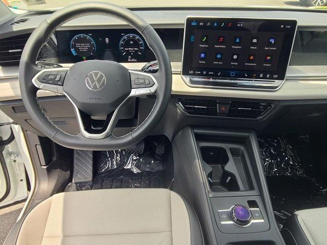 new 2025 Volkswagen Tiguan car, priced at $33,255