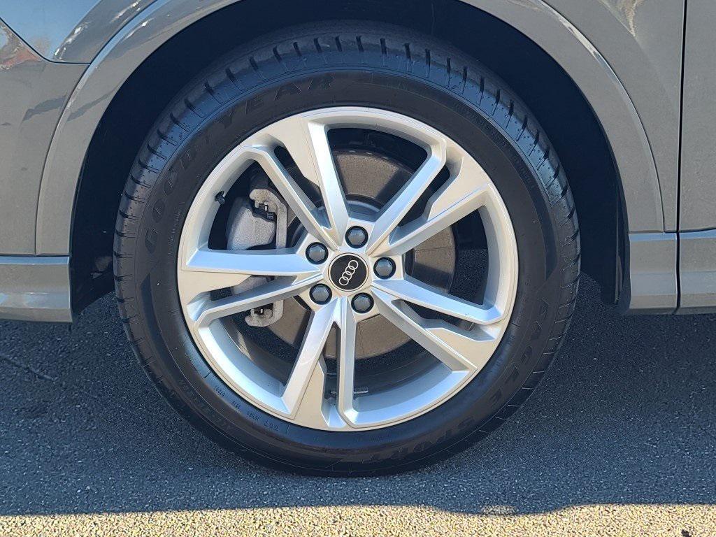 used 2024 Audi Q3 car, priced at $29,000