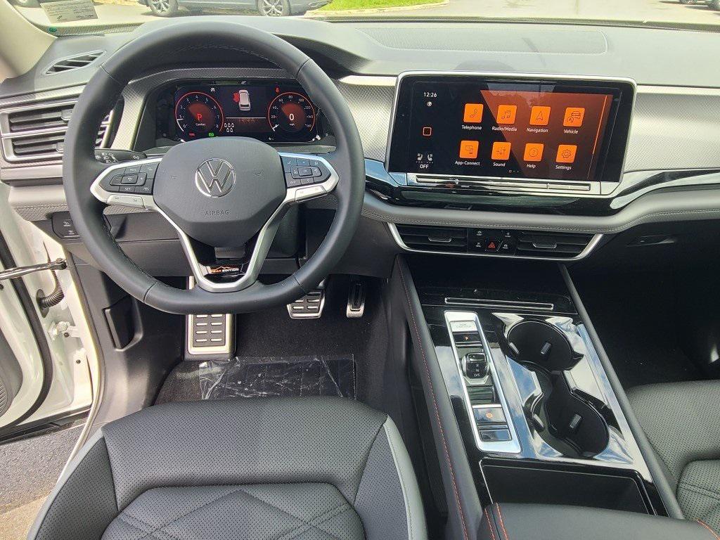 new 2025 Volkswagen Atlas car, priced at $42,539