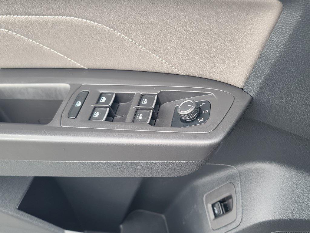 used 2022 Volkswagen Atlas car, priced at $28,800