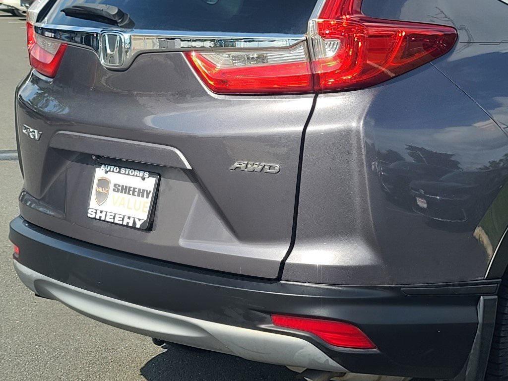 used 2017 Honda CR-V car, priced at $17,900