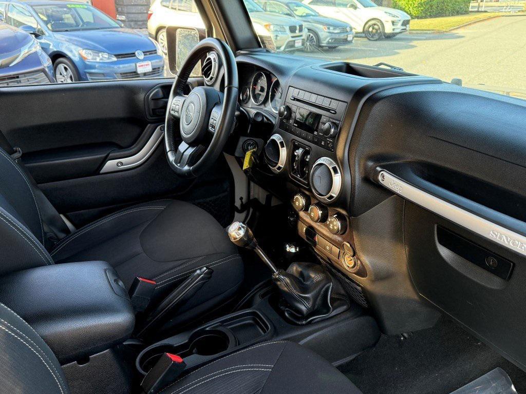 used 2016 Jeep Wrangler Unlimited car, priced at $16,150