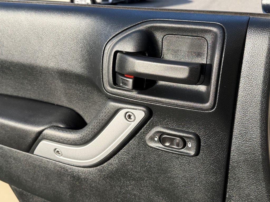 used 2016 Jeep Wrangler Unlimited car, priced at $16,150