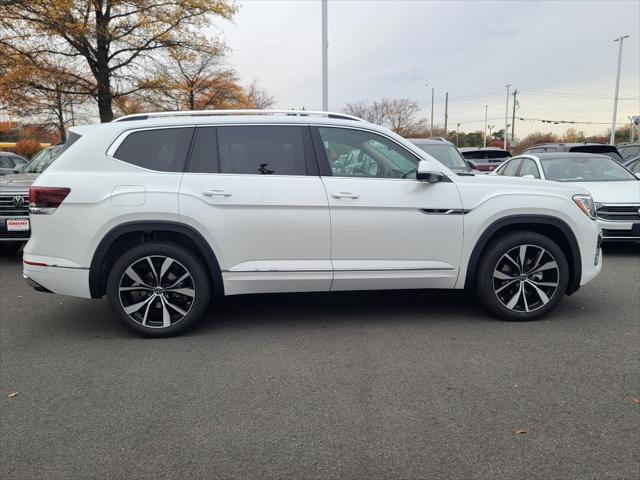 new 2025 Volkswagen Atlas car, priced at $52,735