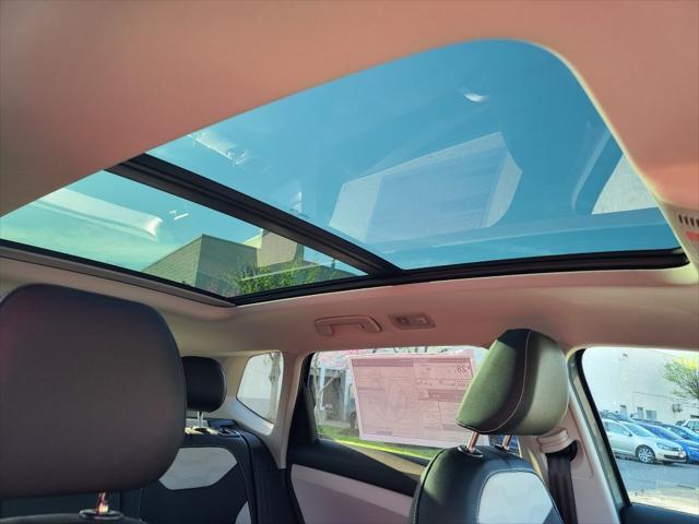 new 2025 Volkswagen Taos car, priced at $34,079