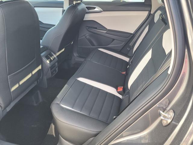 new 2025 Volkswagen Taos car, priced at $34,079