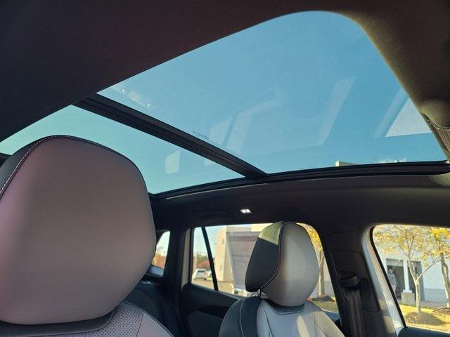 new 2026 Volkswagen Tiguan car, priced at $38,417