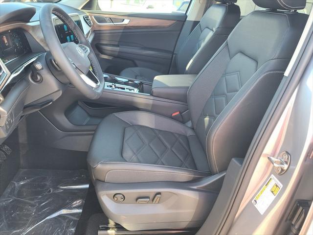 new 2025 Volkswagen Atlas car, priced at $42,853